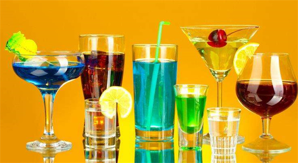 1640943309357017.jpg 鸡尾酒