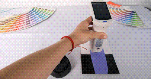 CR10分光测色仪找色功能-测量建筑涂料 (2)