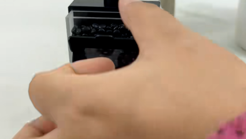 TS7700颗粒色差仪4