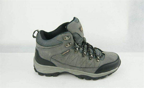 如何保持登山靴的色彩魅力？色差仪吗？